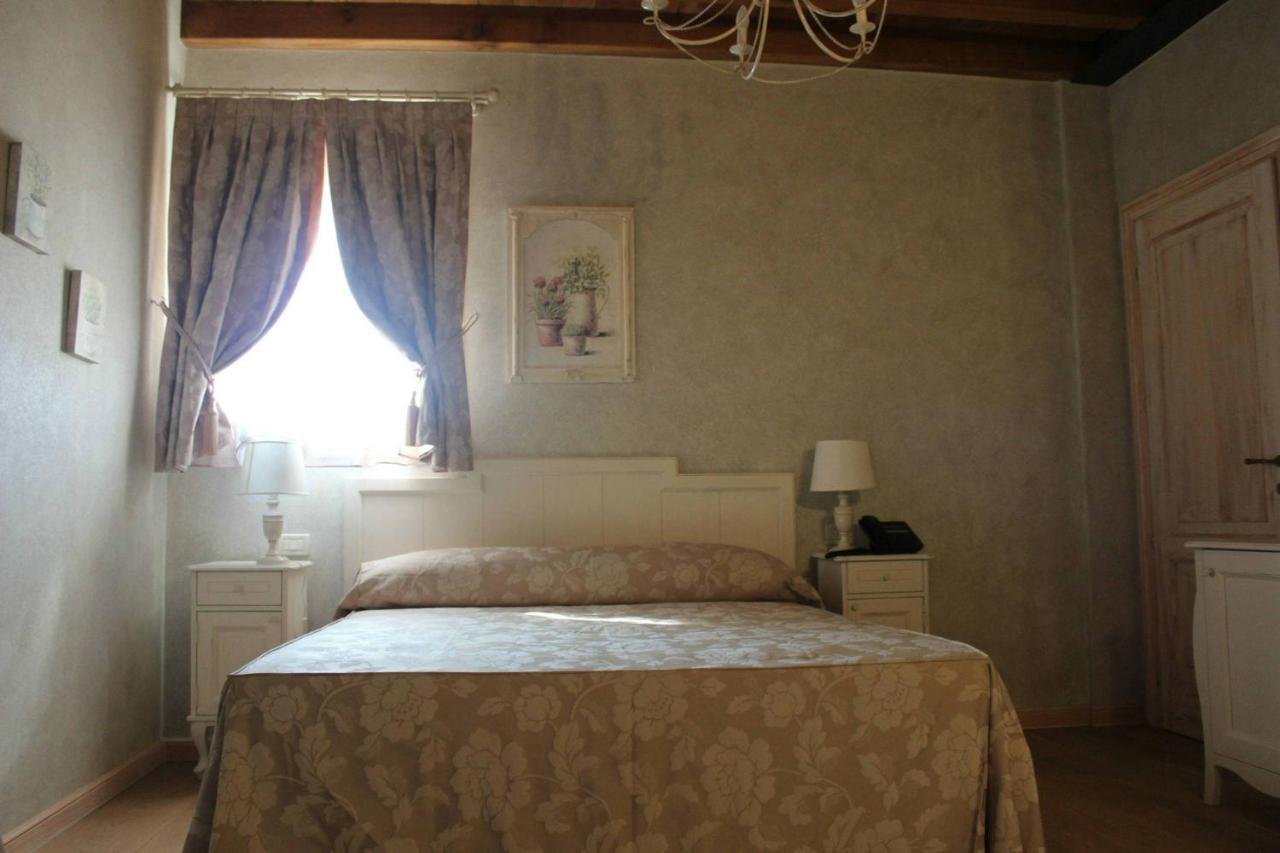 Relais Mondotella Pozzolengo Extérieur photo