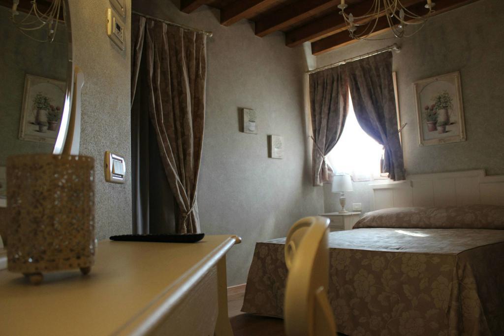 Relais Mondotella Pozzolengo Extérieur photo
