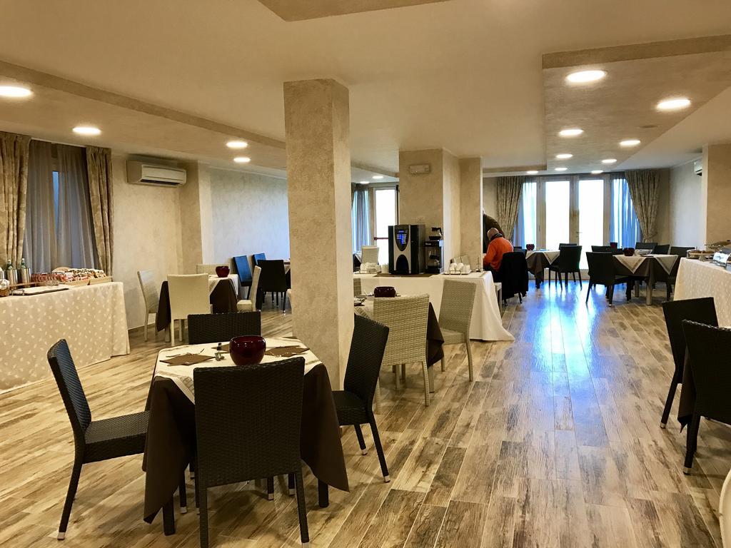 Relais Mondotella Pozzolengo Extérieur photo